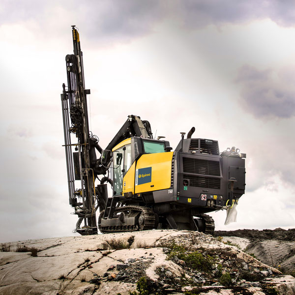 Epiroc's SmartROC T40 provides superior fuel efficiency.
