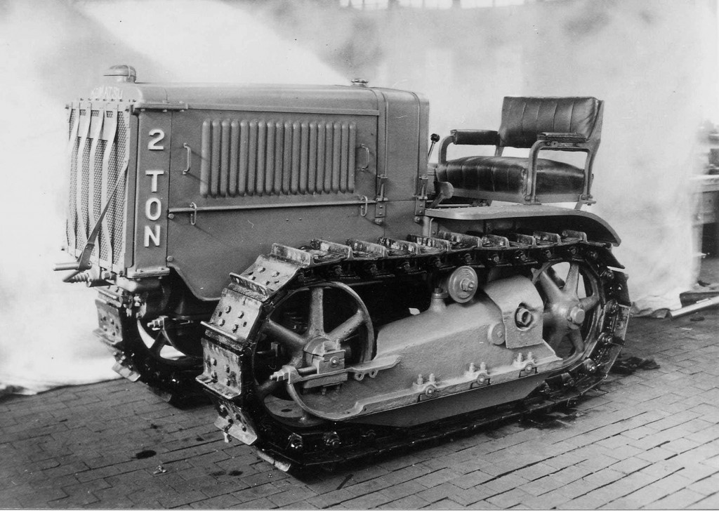 OLD PHOTO: Komatsu Dozer
