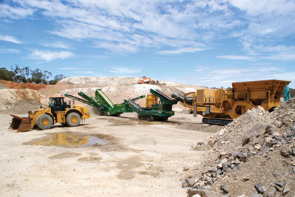 SITE PHOTO: Mobile Crushing and Screening Plant